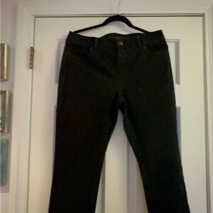 Soft Surroundings Classic Black Women's Jeans 32" waist , 29 inseam